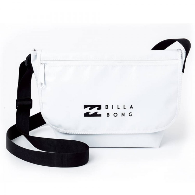 BILLABONG 水と汚れに強いショルダーバッグBOOK WHITE Ver.