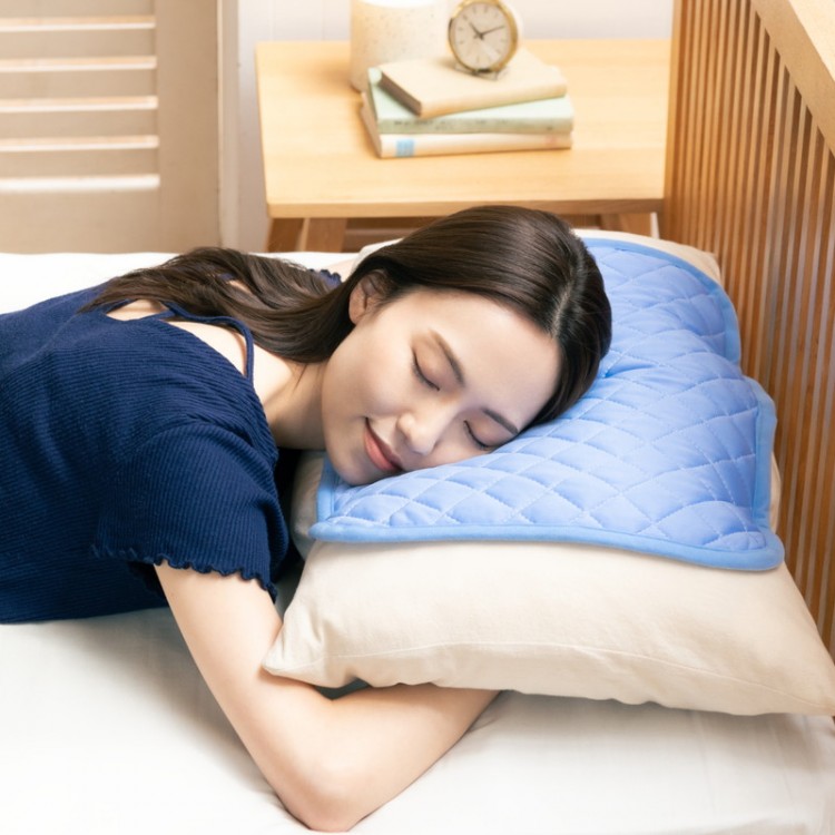 すぐにひんやり！ 天使のクール枕パッドBOOK