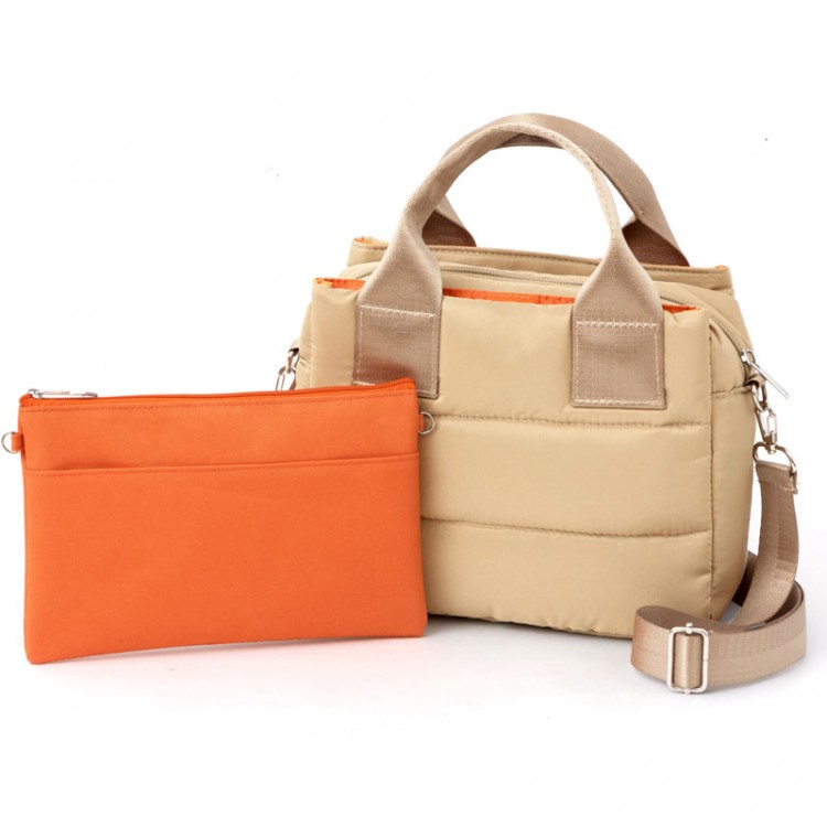 JTB完全監修 旅がもっと楽しくなる！ キルティングショルダーバッグBOOK BEIGE