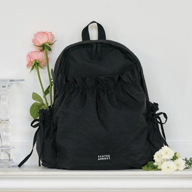 SISTER AUDREY 超軽量！ 大人かわいいフリルギャザーリュックBOOK
