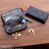 SNOOPY 高機能! 小さな長財布 BOOK BLACK 75th Anniversary Limited Edition