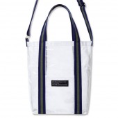 earth music&ecology CLEAR SHOULDER BAG BOOK