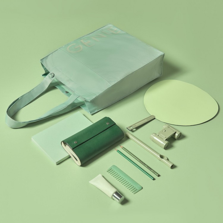 LUMIÈRE de GÉNIE 汚れにくくて大容量！ アイドルオタク編集者が本気で作った推し活バッグ GREEN ver.