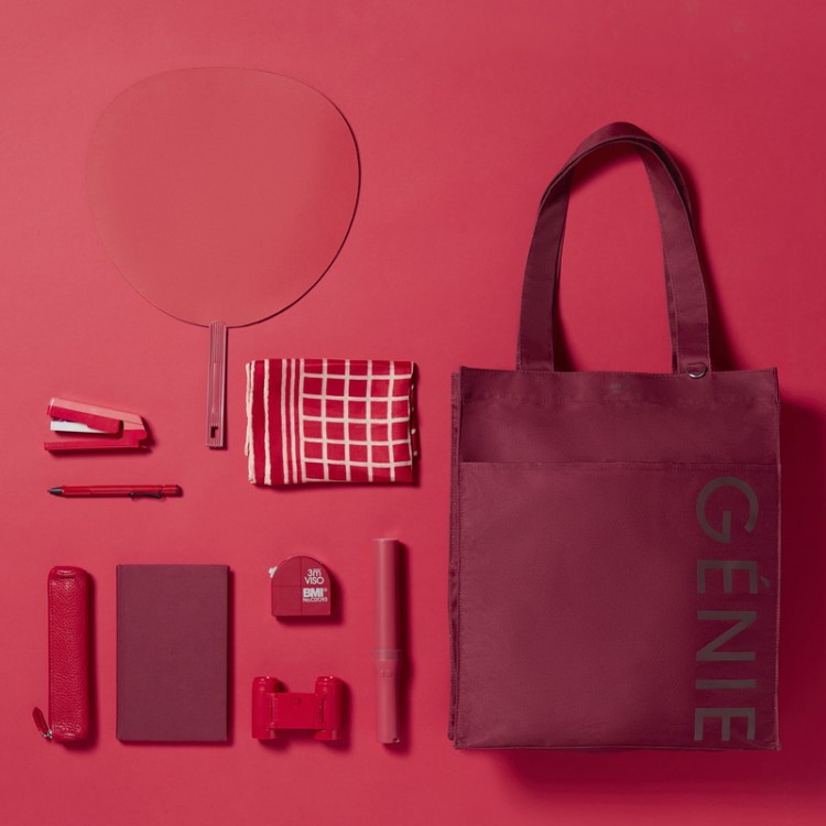 LUMIÈRE de GÉNIE 汚れにくくて大容量！ アイドルオタク編集者が本気で作った推し活バッグ RED ver.